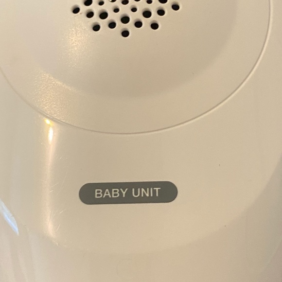 Pre-owned VTech baby monitor. In working condition and no longer needed. - Picture 8 of 9